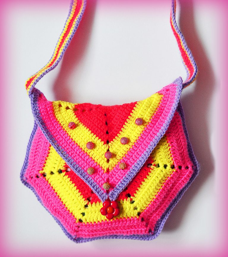 Classic And Latest Crochet Backpacks Patterns With Free Tutorials