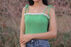 Girl’s Favorite Crochet Ruffled Crop Top For Beginners