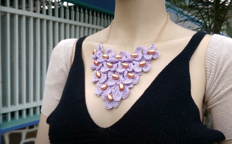 New Year Crochet Necklace Gifts That You Can Make Today