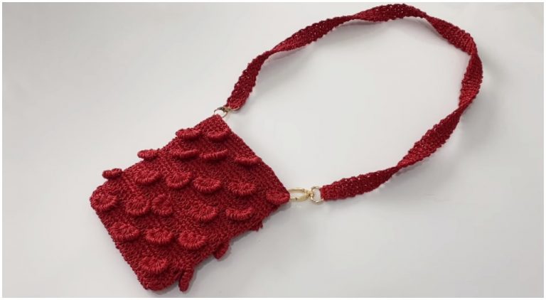 “DIY Paper String Crochet Mini Bag for Summer”