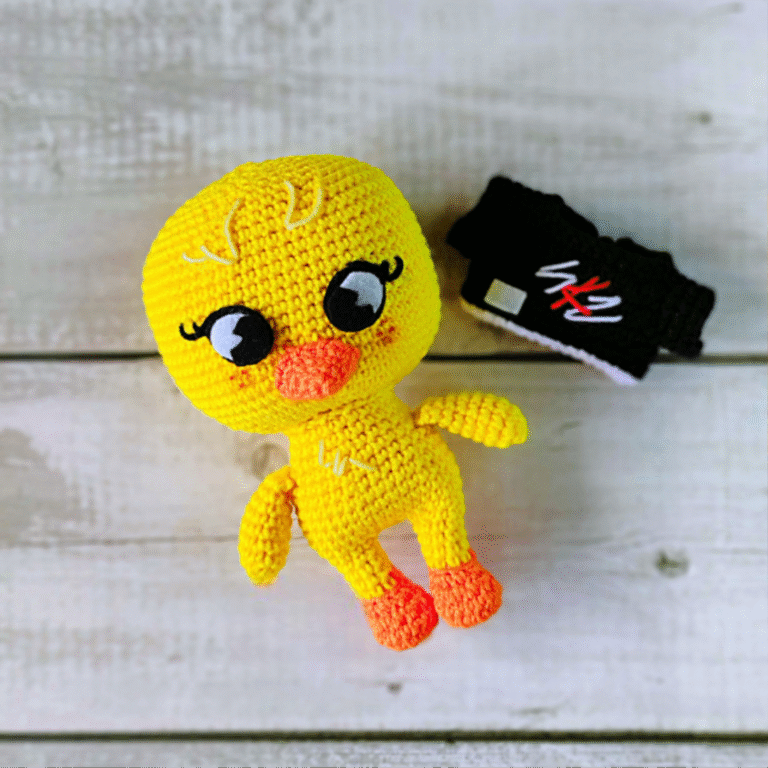 Crochet BbokAri SKZOO Felix Amigurumi Pattern For Stray Kids SKZOO