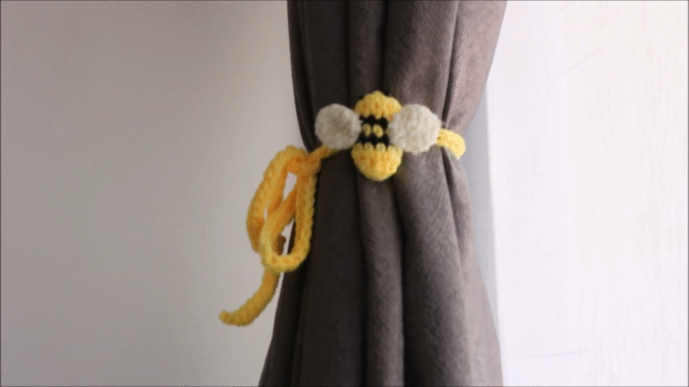 Crochet Bumblebee Curtain Tie Amigurumi Pattern for Home Décors