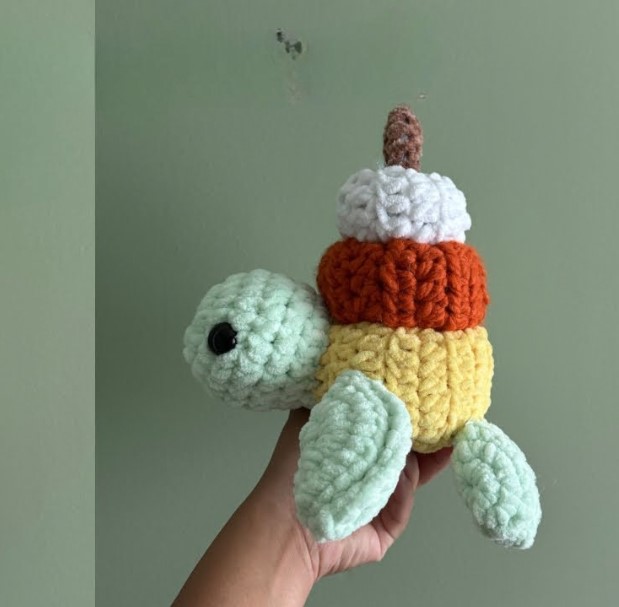 Easy 3-Tier Crochet Pumpkin Turtle Pattern for Fall Décor