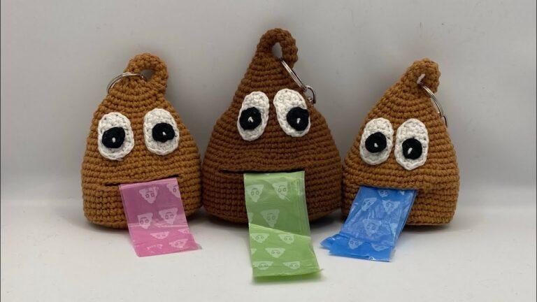 Free Crochet Dog Poo Bag Holder Pattern – Perfect for Pet Owner