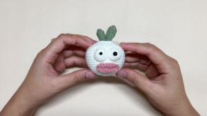 DIY Crochet Own Cute Onion Amigurumi Pattern