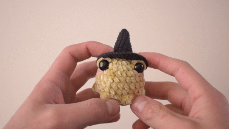 Spooky Crochet Witch Hat Amigurumi – Easy Halloween Pattern