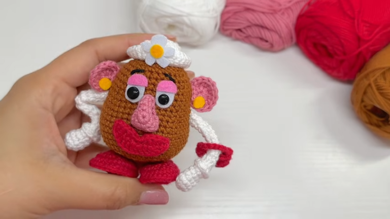 Genuine Crochet Mrs. Potato Head Fun and Adorable Amigurumi Pattern for Apprentices