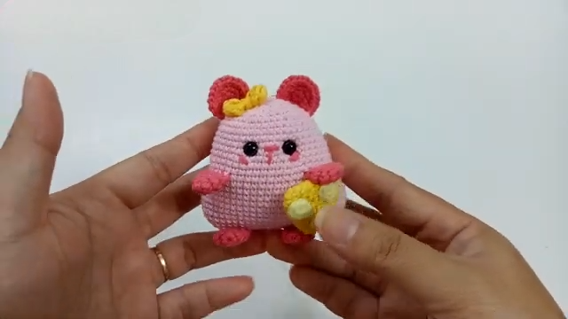 Crochet Kawaii Hamster Style Pig Amigurumi Tutorial Beginner