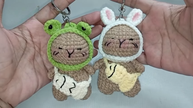 Let’s Crochet a Capybara Keychain Free Patterns Easy Amigurumi