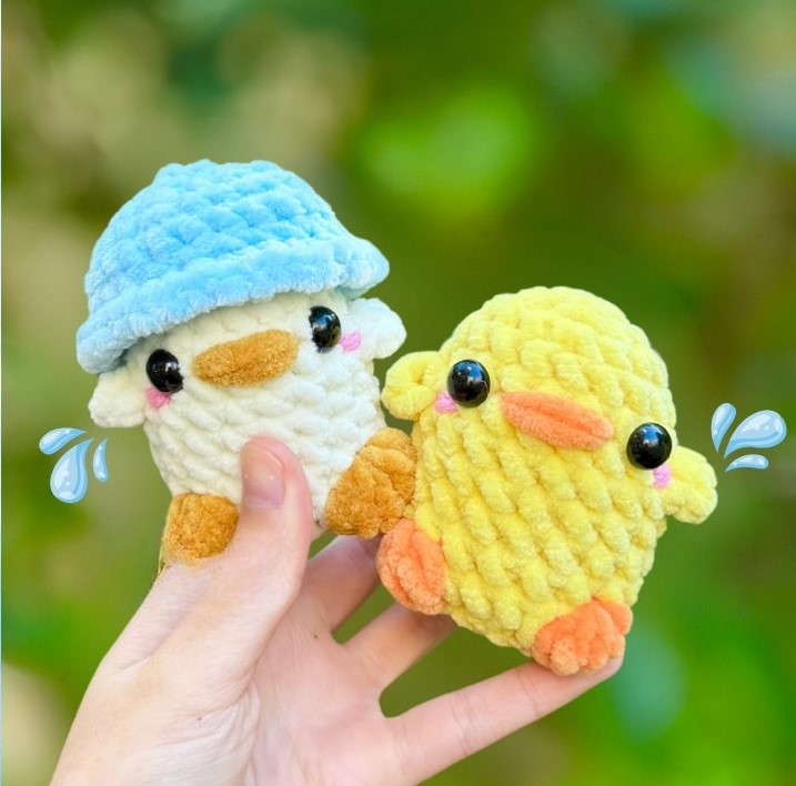 Sophisticated Mini Crochet Baby Chick Amigurumi Pattern For first time learners