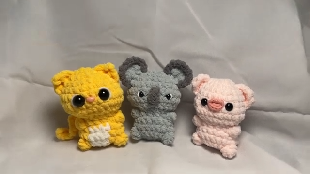 Crochet Animals Koala Toy Amigurumi Pattern With No-Sew for Absolute Beginners