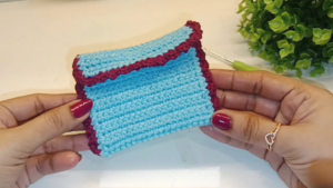 Sparkling Crochet Mini Purse Perfect Step-by-Step and Tiny Handmade Pattern