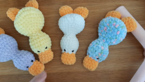 Plush Crochet Duck Amigurumi Pattern For Newbies & Starters