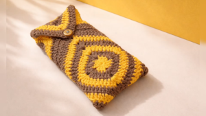 Beautiful Crochet Phone Bag Sling Perfect Pattern for Small Daily Use