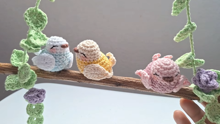 Serene Crochet Bird Pendant Amigurumi Pattern to Wow Your Friends