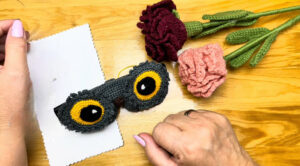 Free Crochet Owl Glasses Holder Patterns for Cute Handy Desk Storage
