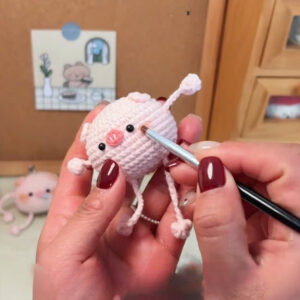 Perfect Crochet Long-Limbed Pig and Cat Keychain Amigurumi Pattern