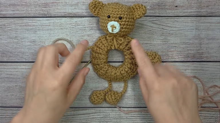 Crochet Teddy Bear Hair Tie Free Pattern for Cute Everyday Wear