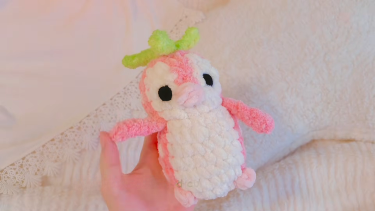Easy Crochet Strawberry Penguin Amigurumi Pattern