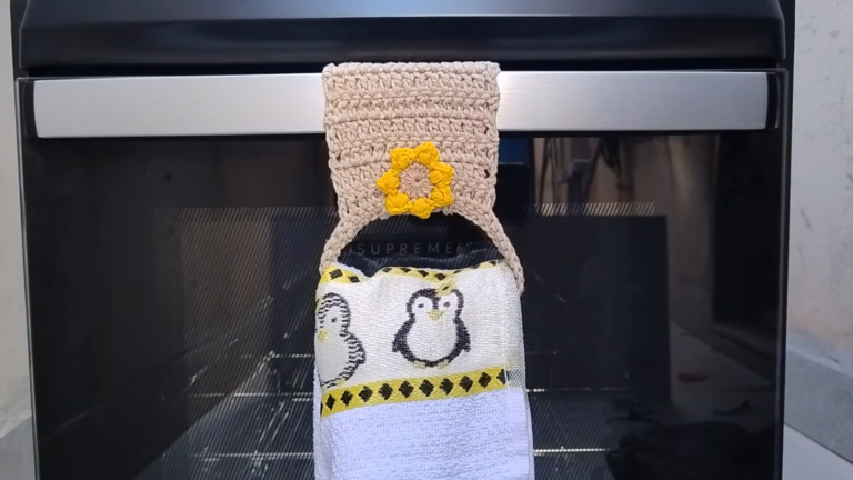 Crochet Dishtowel Holder Pattern with Button Closure