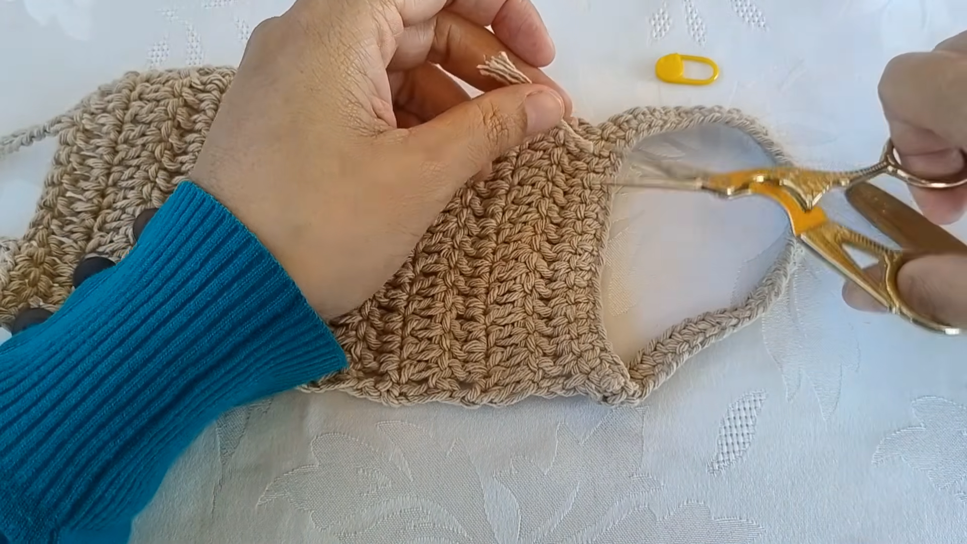 Crochet Dishtowel Holder Pattern with Button Closure