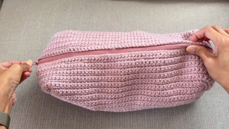 Crochet Dyson Airwrap Storage Bag Pattern with Hand Sewing
