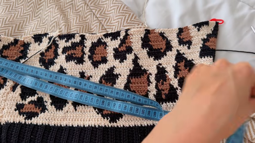 Crochet Leopard Print Skirt Pattern with Bold Spots