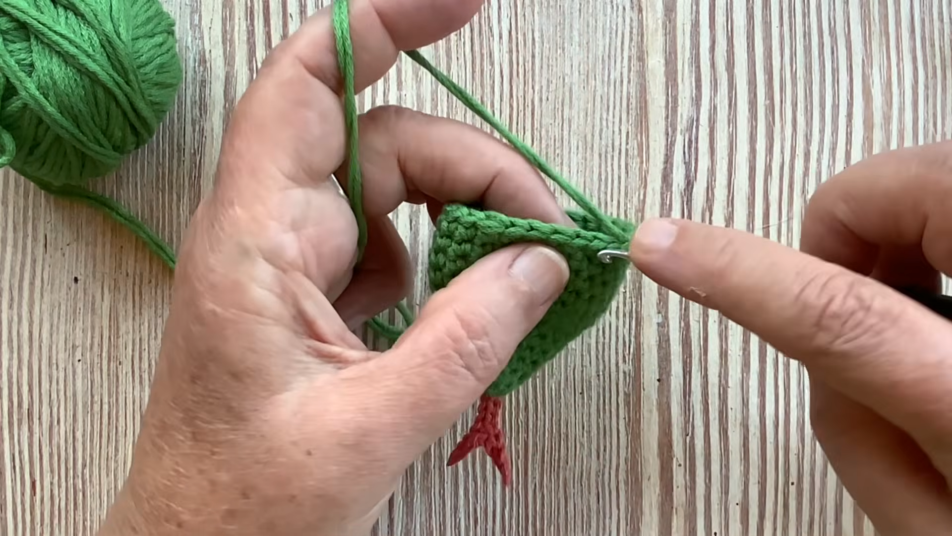 Crochet Snake Amigurumi Pattern with Curved Body Design