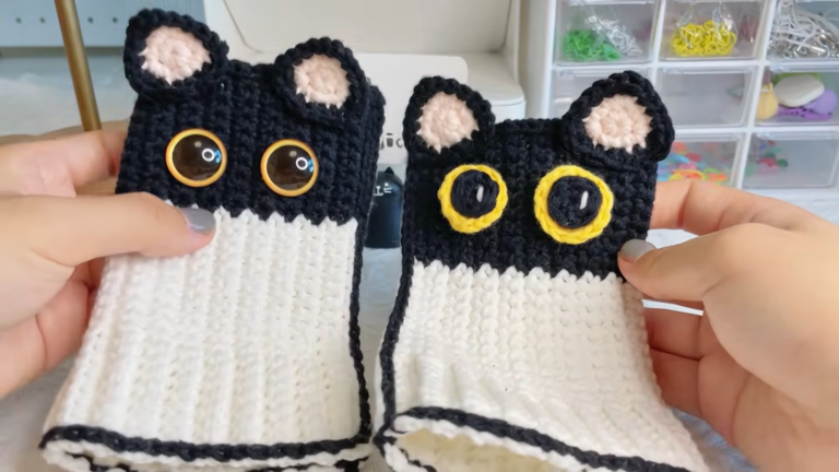 Free Crochet Cat Gloves Pattern for Cat Lovers