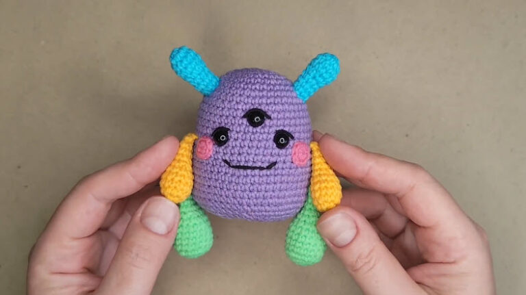 Free Crochet Monster Pattern With a Third Eye