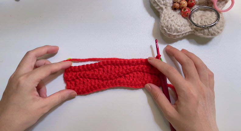 Red crochet swatch with beads and keyring