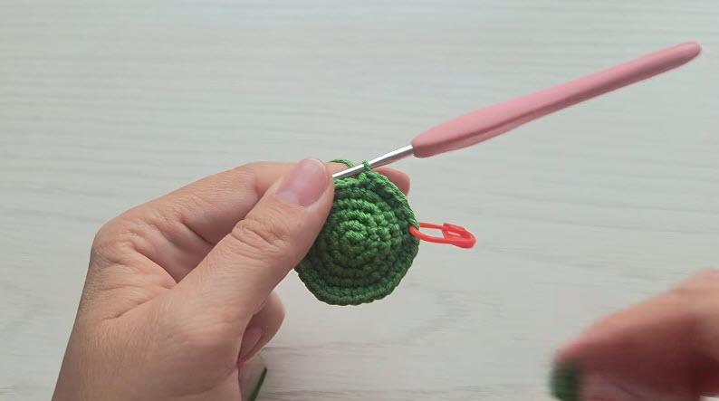 Round six single crochet increases green toad body